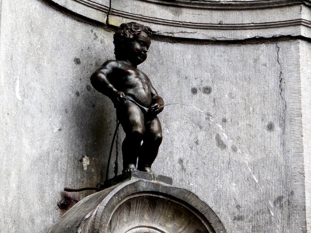 01 Bruxelles - Manneken Pis.JPG